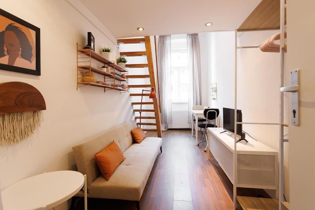 Urban Capsule Apartment - Near Mariahilfer Strasse Wien Exteriör bild