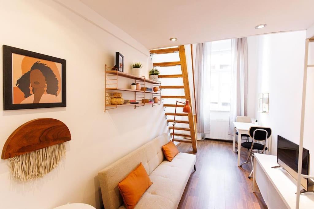 Urban Capsule Apartment - Near Mariahilfer Strasse Wien Exteriör bild